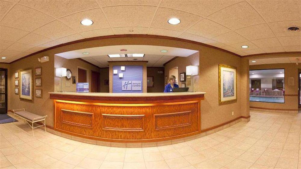 Baymont By Wyndham Chelsea Hotel Bagian luar foto