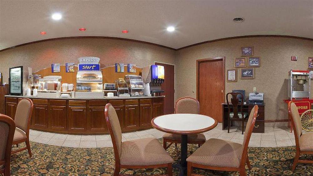Baymont By Wyndham Chelsea Hotel Bagian luar foto