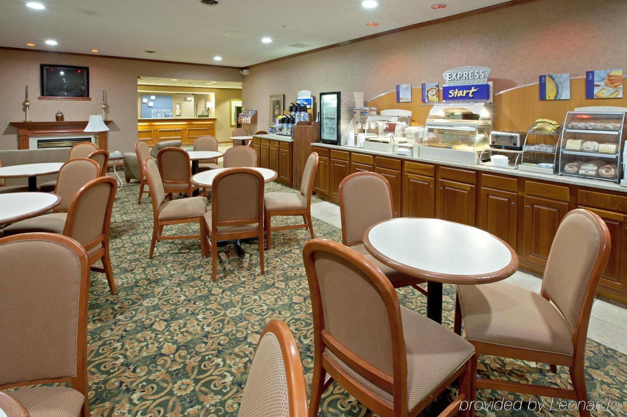 Baymont By Wyndham Chelsea Hotel Bagian luar foto